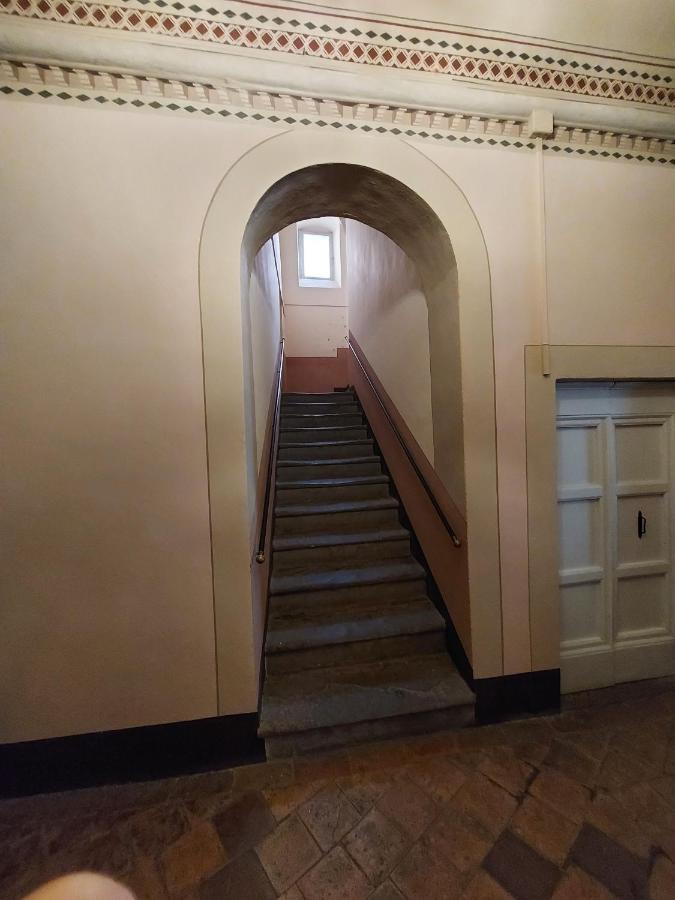 Palazzo De Luigi Appartement Volterra Buitenkant foto